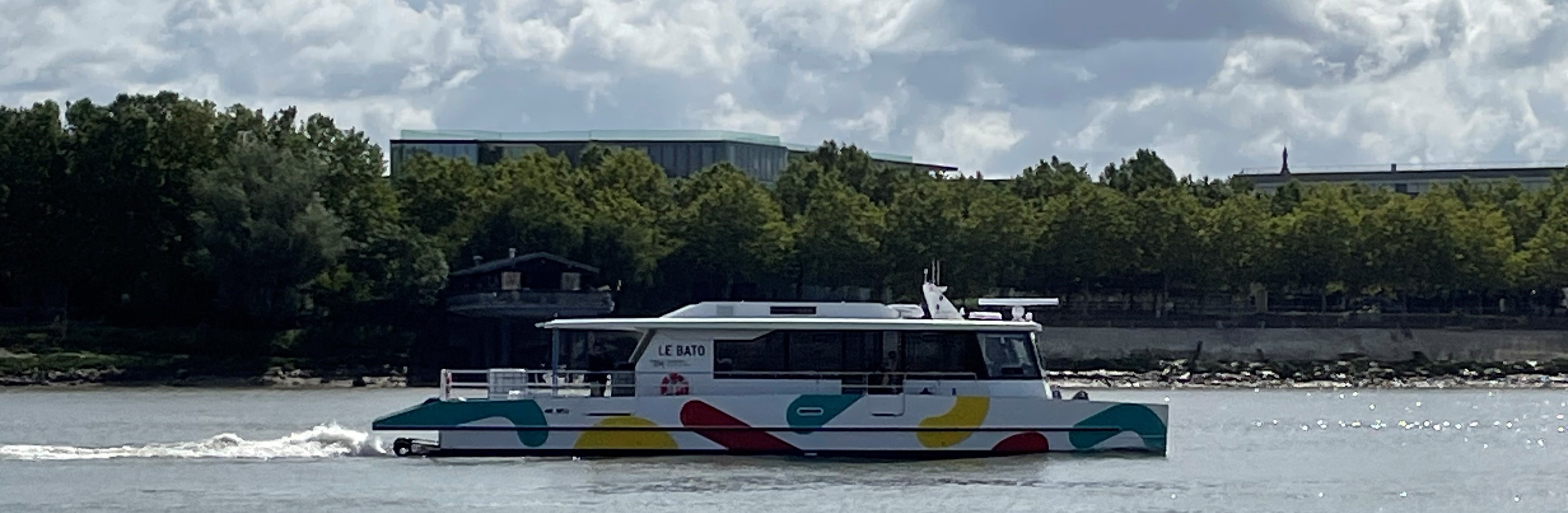 BlueNav — Ordinateur de bord pour navettes électriques